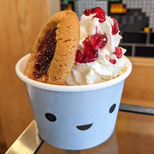 Where to get rolled ice cream in Central Pennsylvania